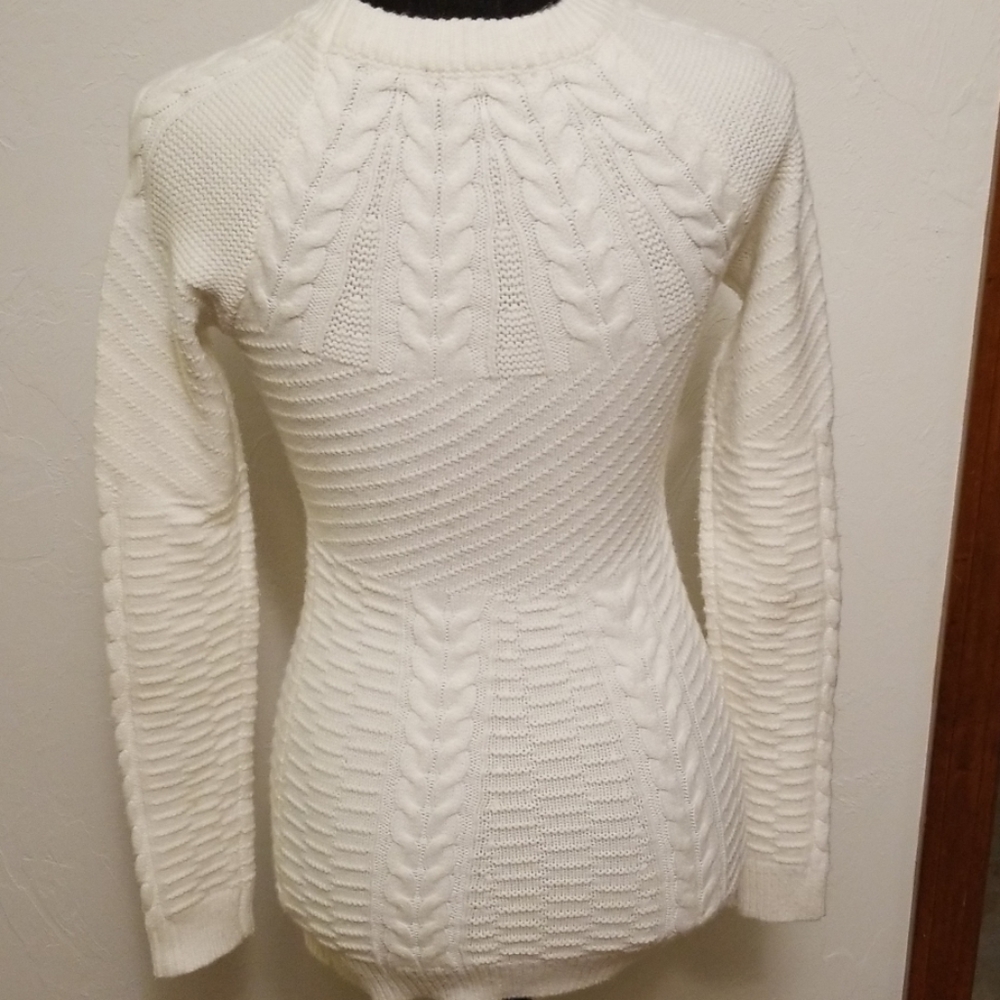 Sweater - Picture 2 of 2